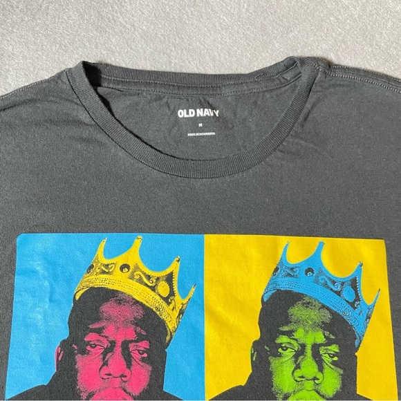 Old Navy Notorious B.I.G. Men’s T-shirt Size Medium Hip Hop 90s - Picture 2 of 6